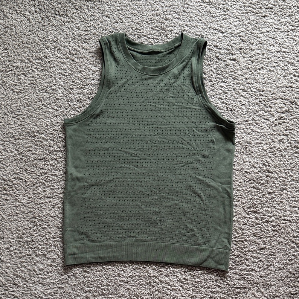 Lululemon Mesh Tank Size 4